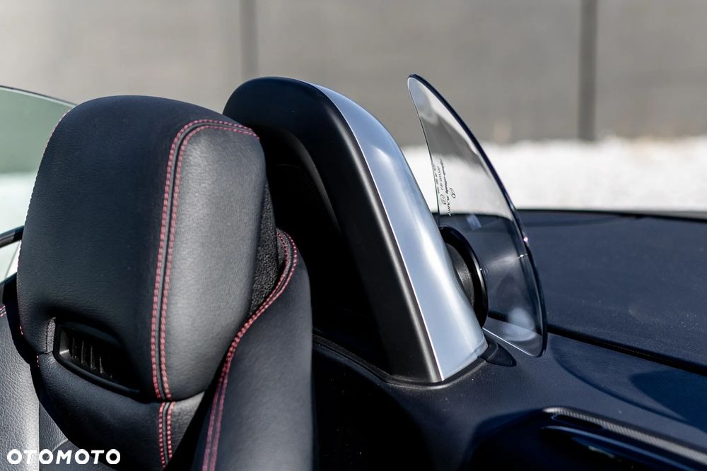 Mercedes-Benz SLK 200 (BlueEFFICIENCY) 7G-TRONIC - 37