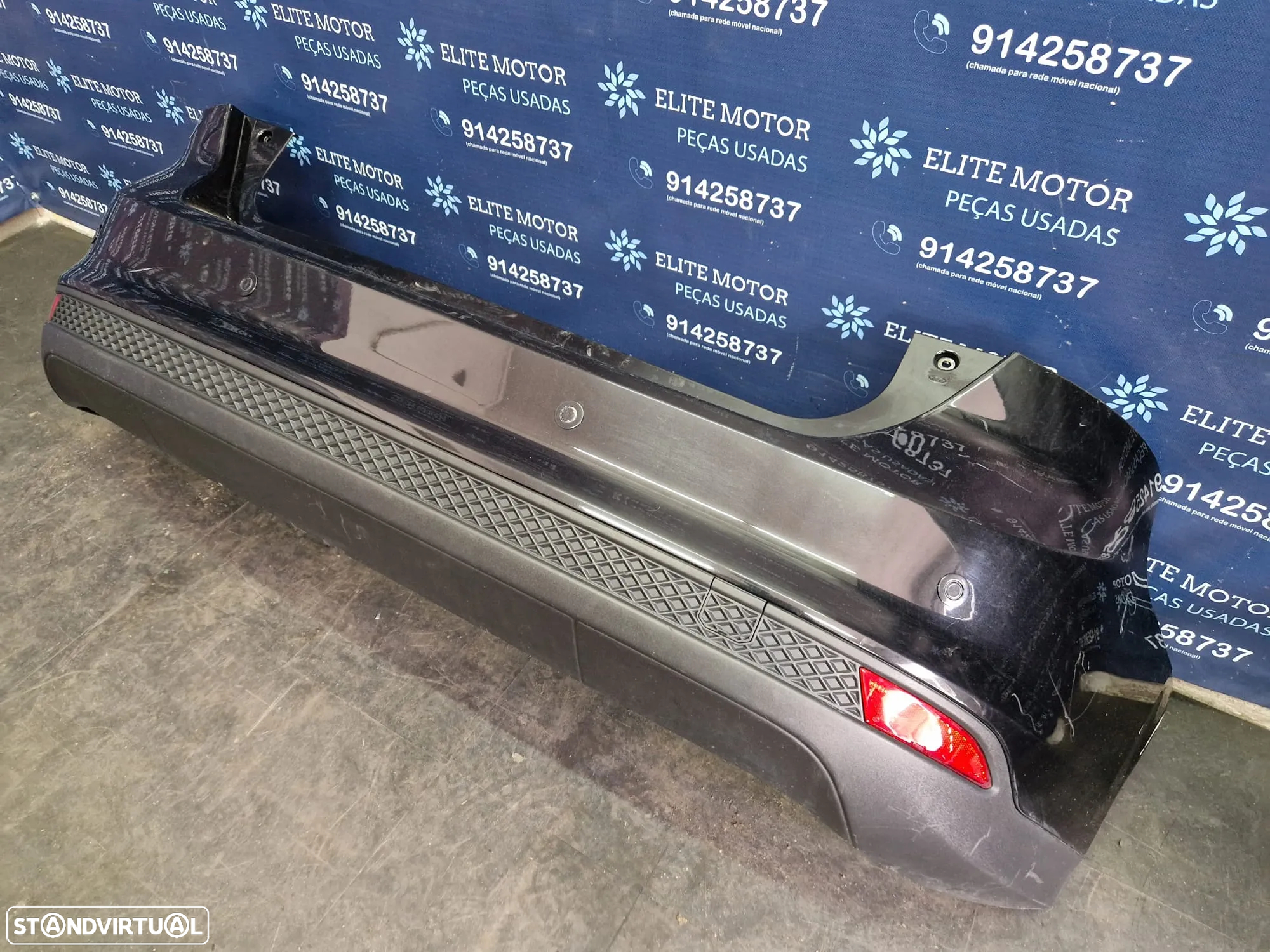 Parachoques traseiro usado FORD FOCUS III 3 HATCHBACK CARRO - 2