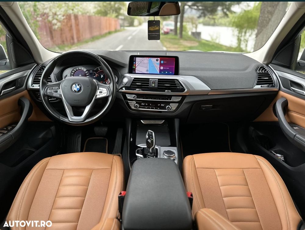BMW X3 xDrive20d AT Luxury Line - 8