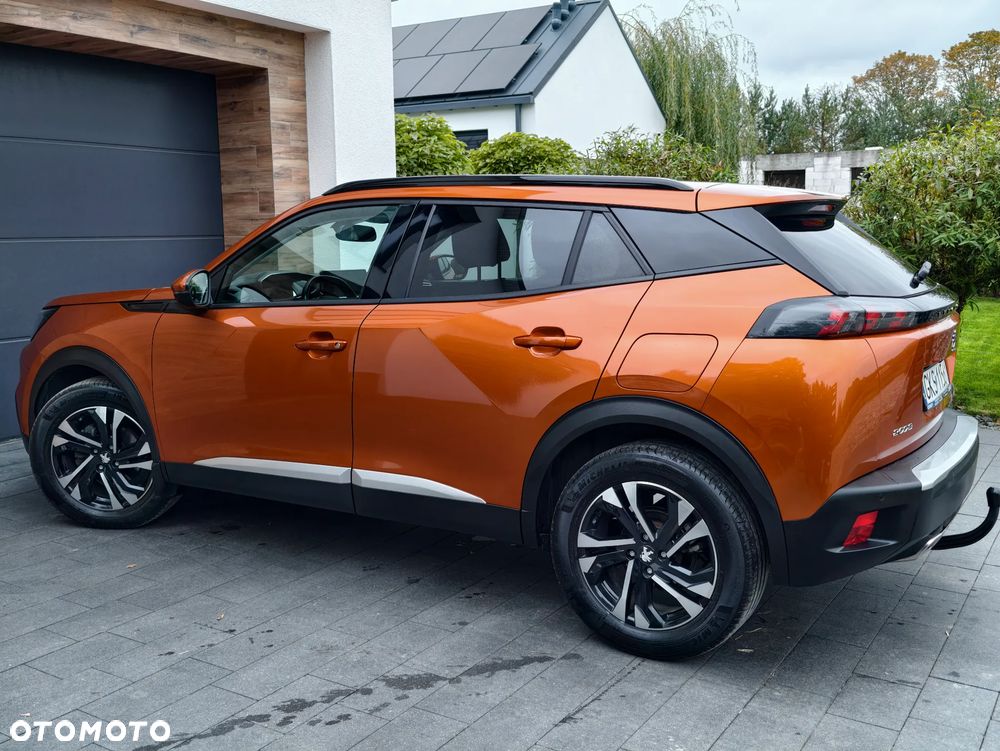 Peugeot 2008 1.2 PureTech Allure S&S EAT8 - 27