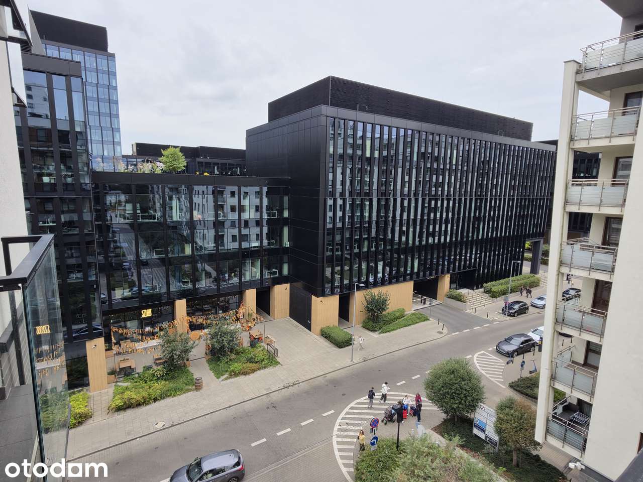 Wola, R. Daszyńskiego, 72m2, 3 pokoje, AC, parking - bezpośrednio