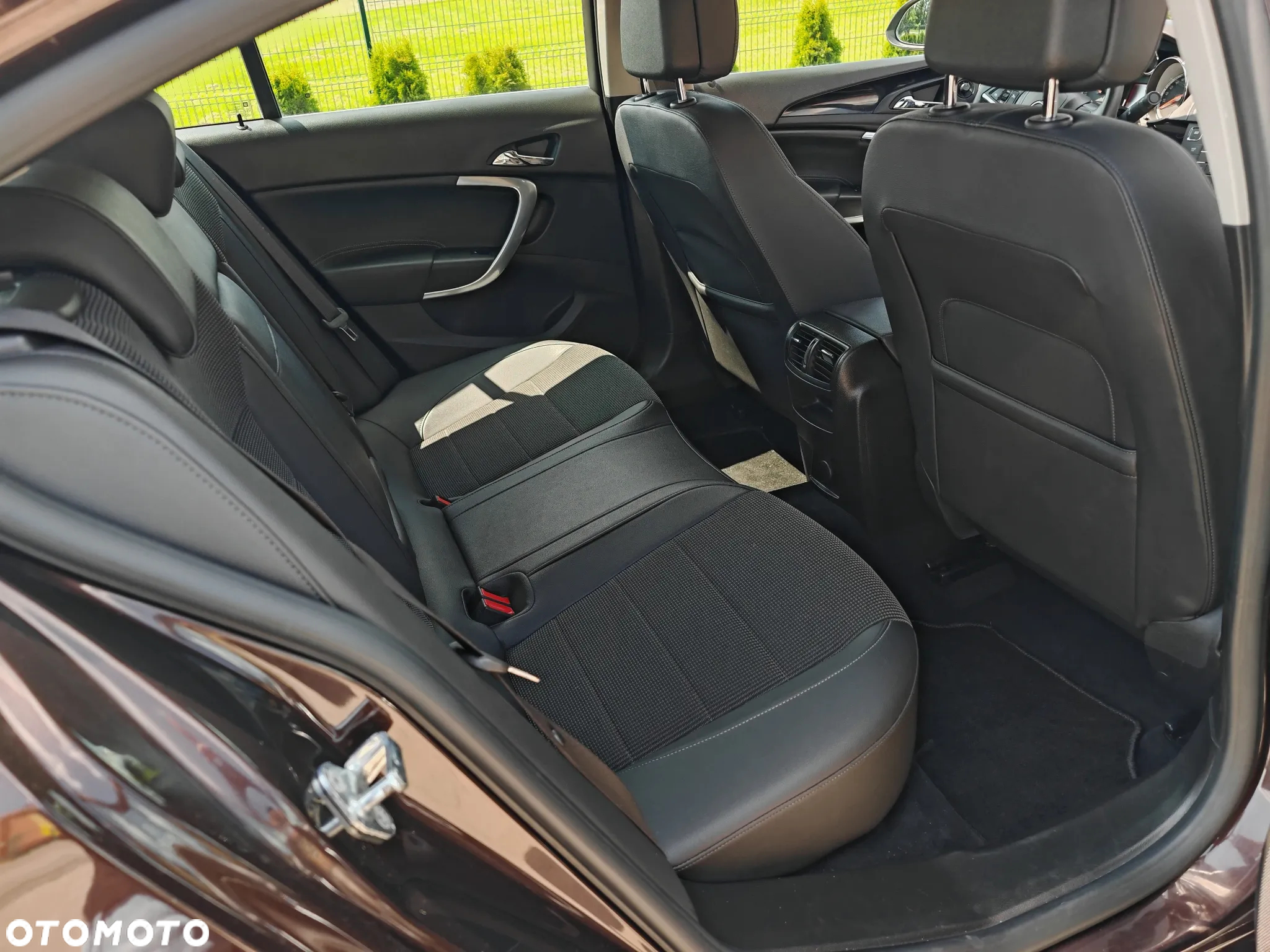 Opel Insignia 1.4 T Cosmo S&S - 18