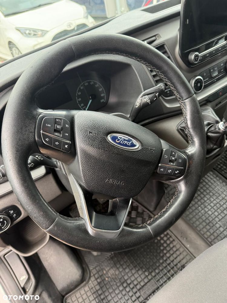 Ford Transit Custom 310 L2H1 Limited - 8