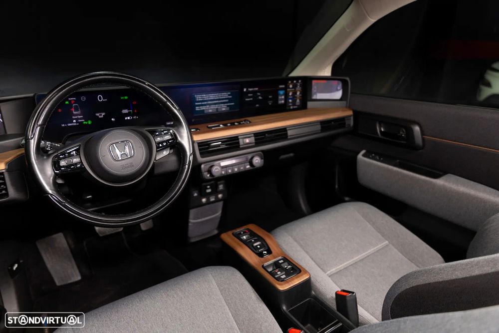 Honda e Advance (17") - 13