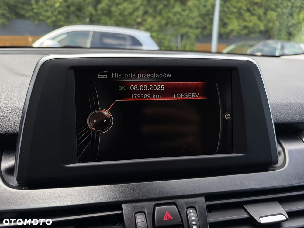 BMW Seria 2 218d Sport-Aut Advantage - 28