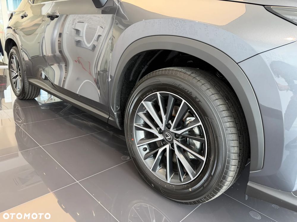 Lexus NX 350h Prestige 2WD - 4