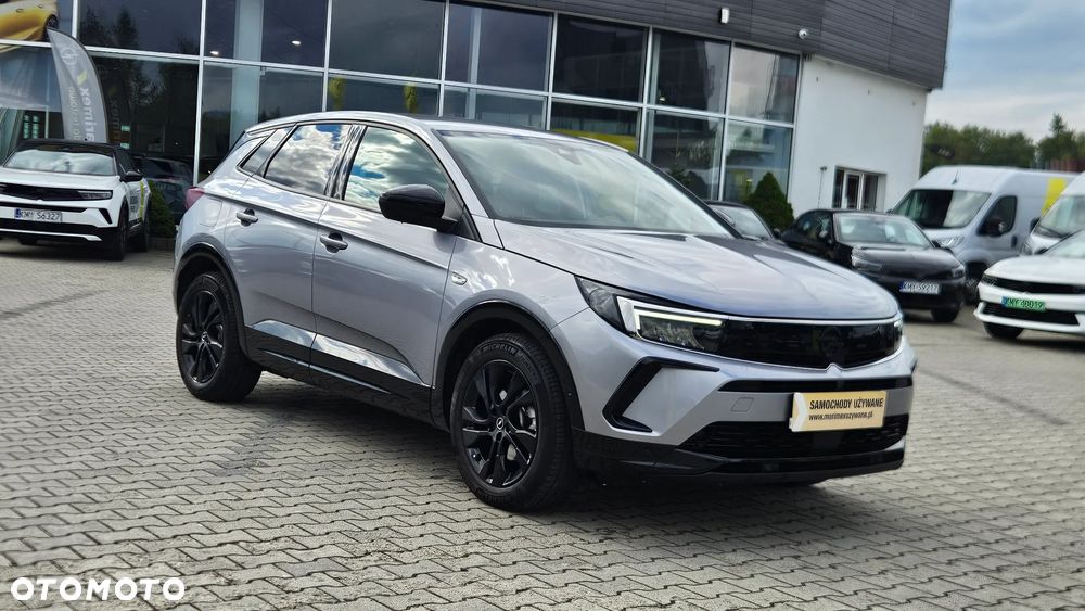 Opel Grandland 1.2 T GS S&S - 26