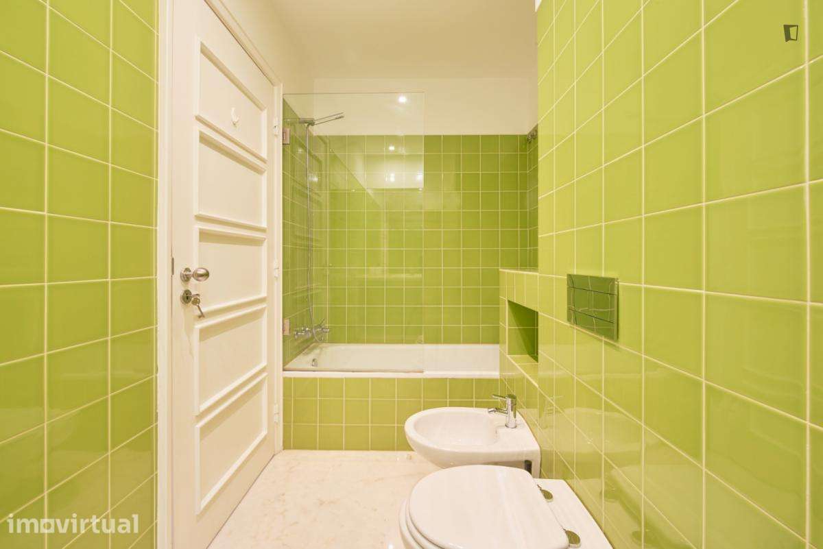 Quarto - localizado em Entrecampos Lisbon - Grande imagem: 3/31