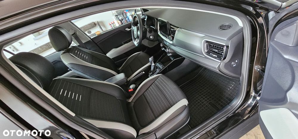 Kia Stonic 1.0 T-GDI MHEV L Business Line - 13