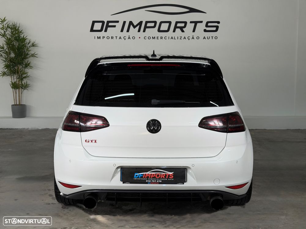 VW Golf GTI Performance BlueMotion DSG - 2