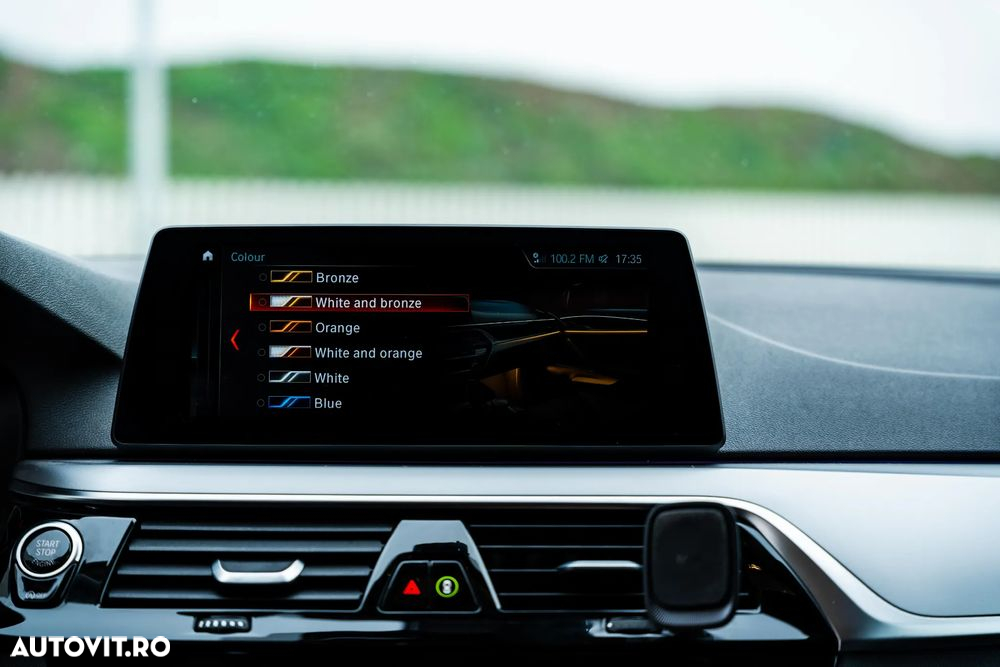 BMW Seria 5 520d Aut. - 21