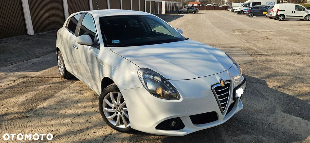 Alfa Romeo Giulietta 2.0 JTDM Distinctive - 2