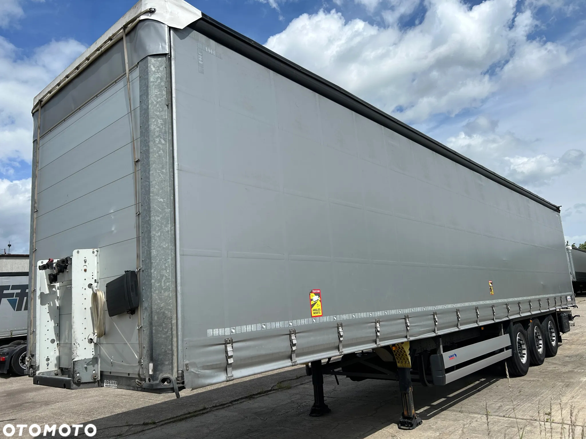 Schmitz Cargobull SCB ST - 2
