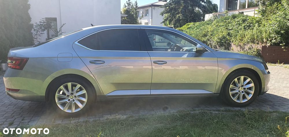 Skoda Superb 1.4 TSI ACT Style - 6
