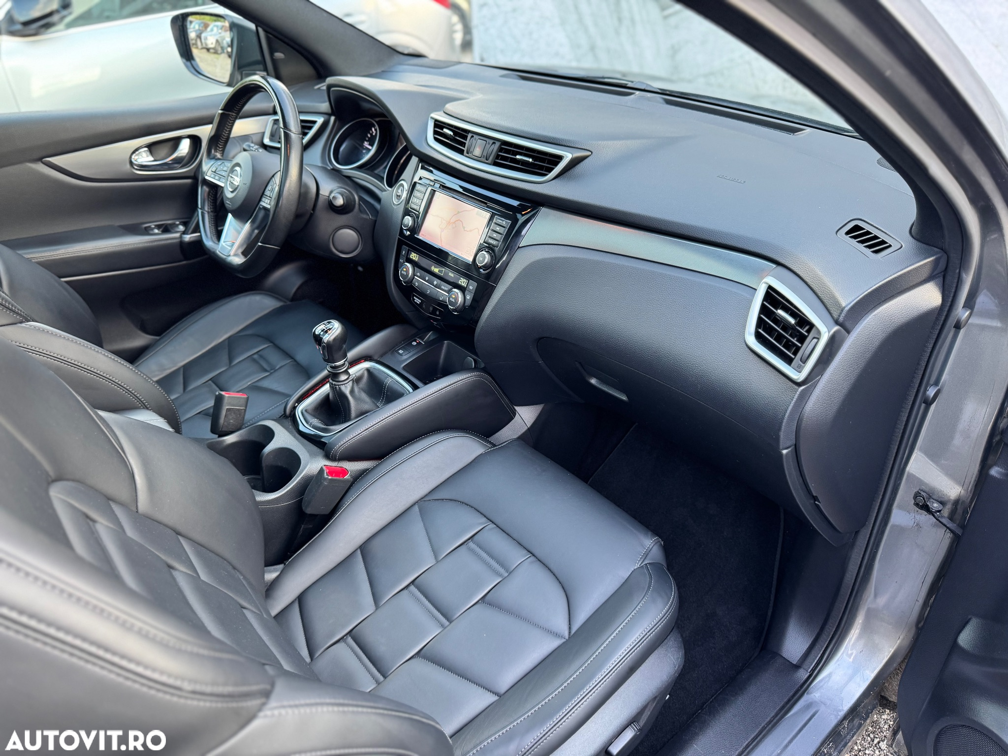 Nissan Qashqai 1.5 DCI TEKNA+ - 37