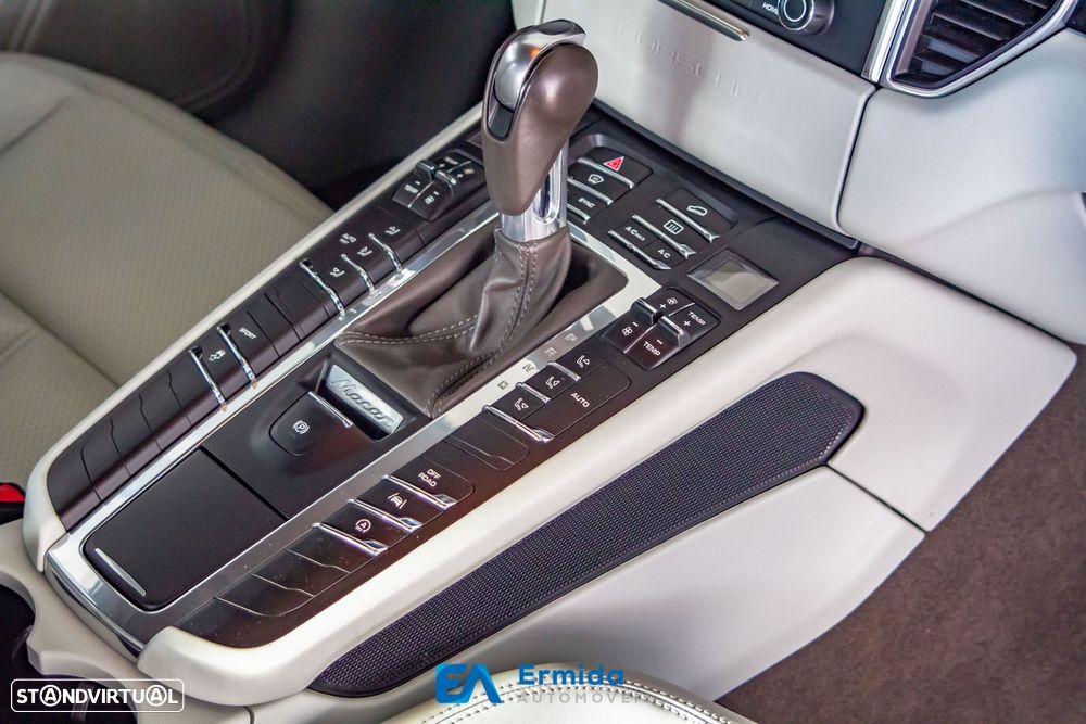 Porsche Macan S All Weather - 23