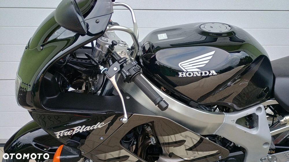 Honda CBR - 14