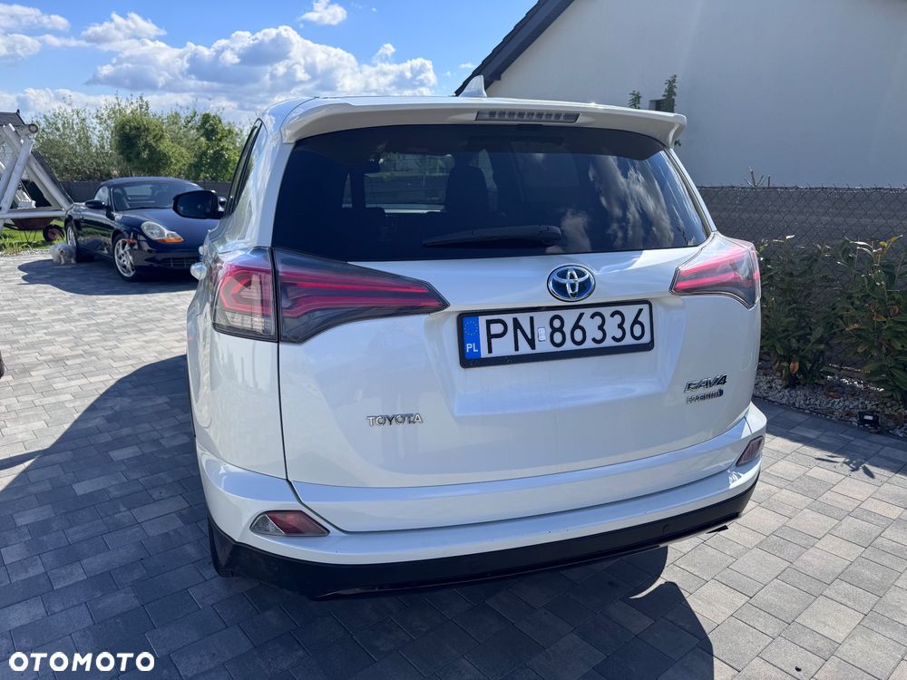 Toyota RAV4 Hybrid Premium 4x2 - 5