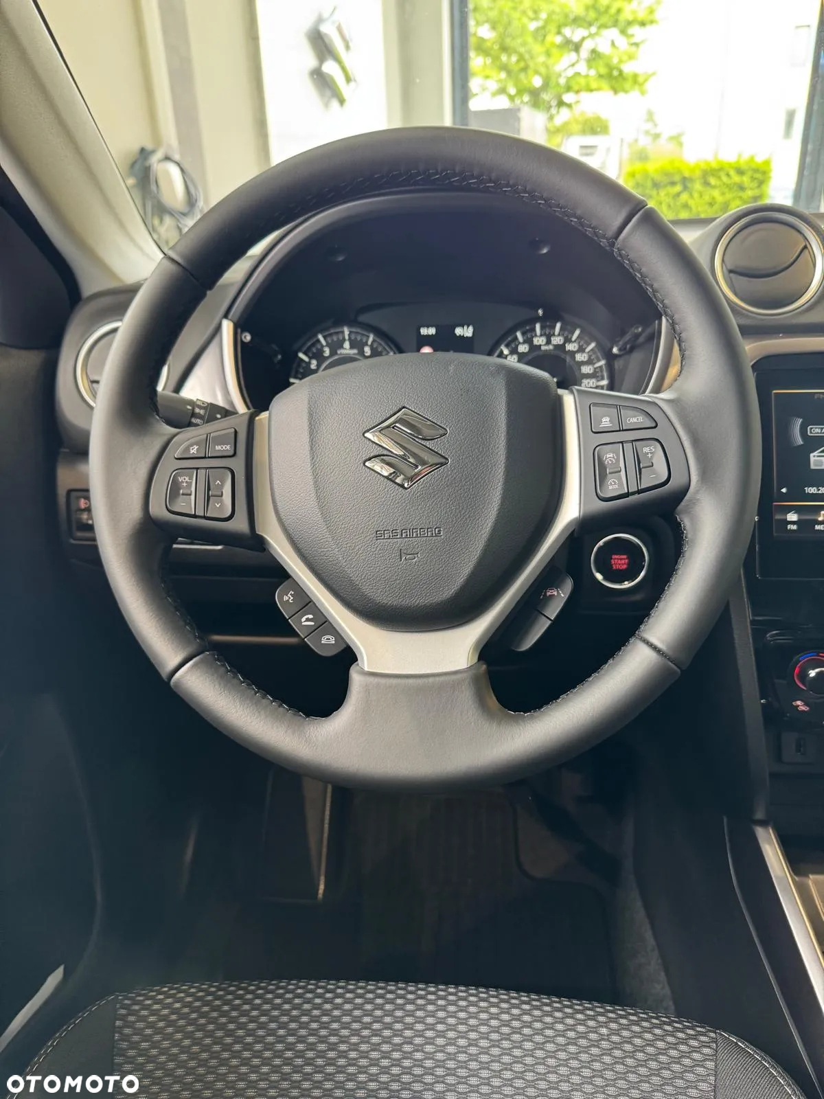 Suzuki Vitara 1.4 Boosterjet Premium 2WD - 19