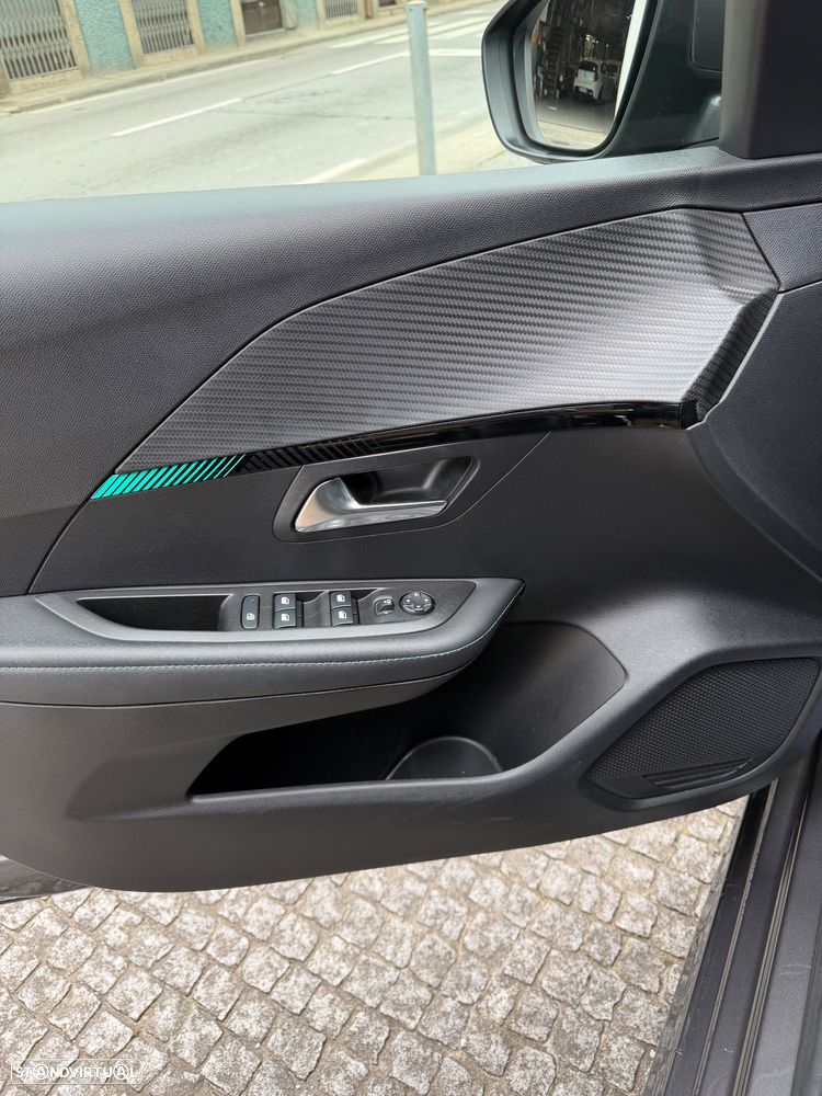 Peugeot 208 PureTech 100 Allure Pack - 14