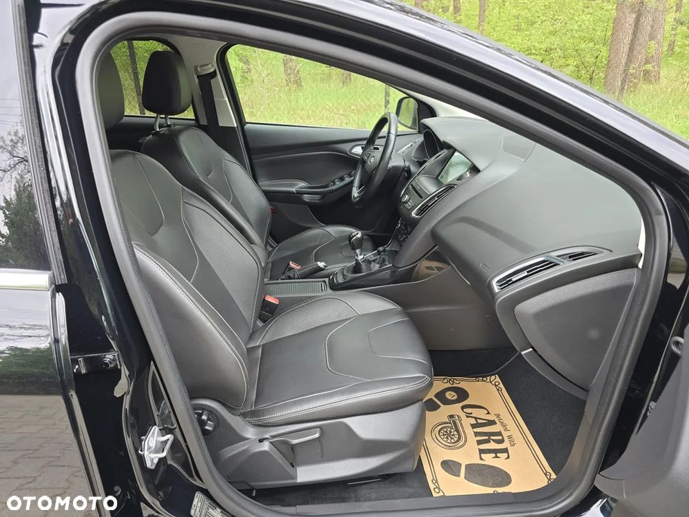 Ford Focus - 15