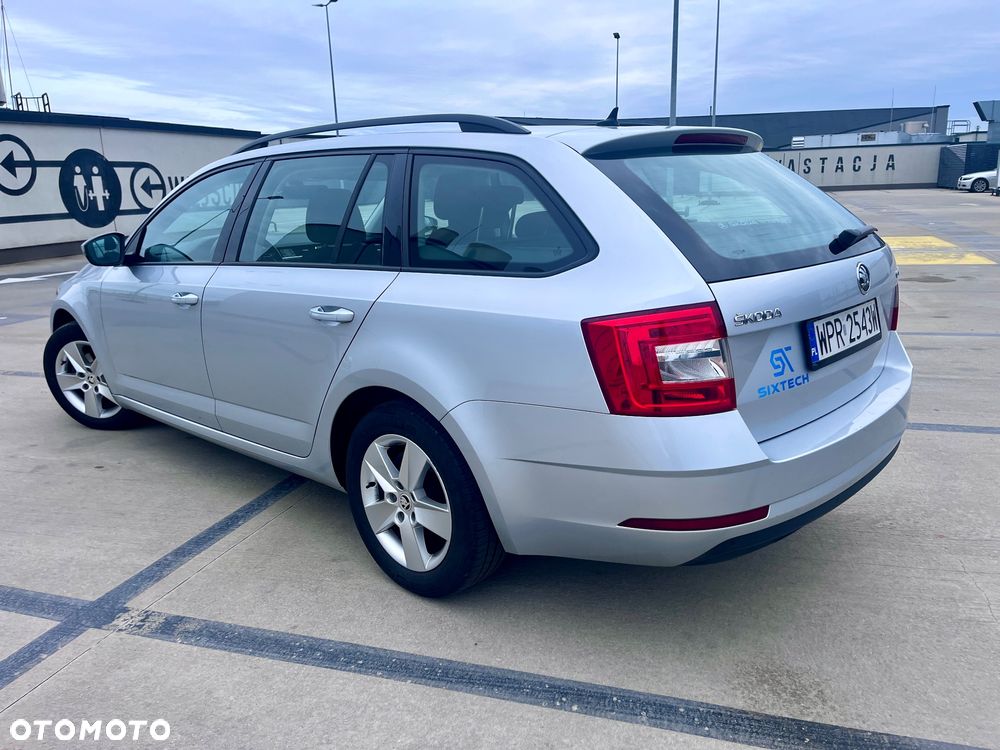 Skoda Octavia 1.6 TDI Ambition - 5