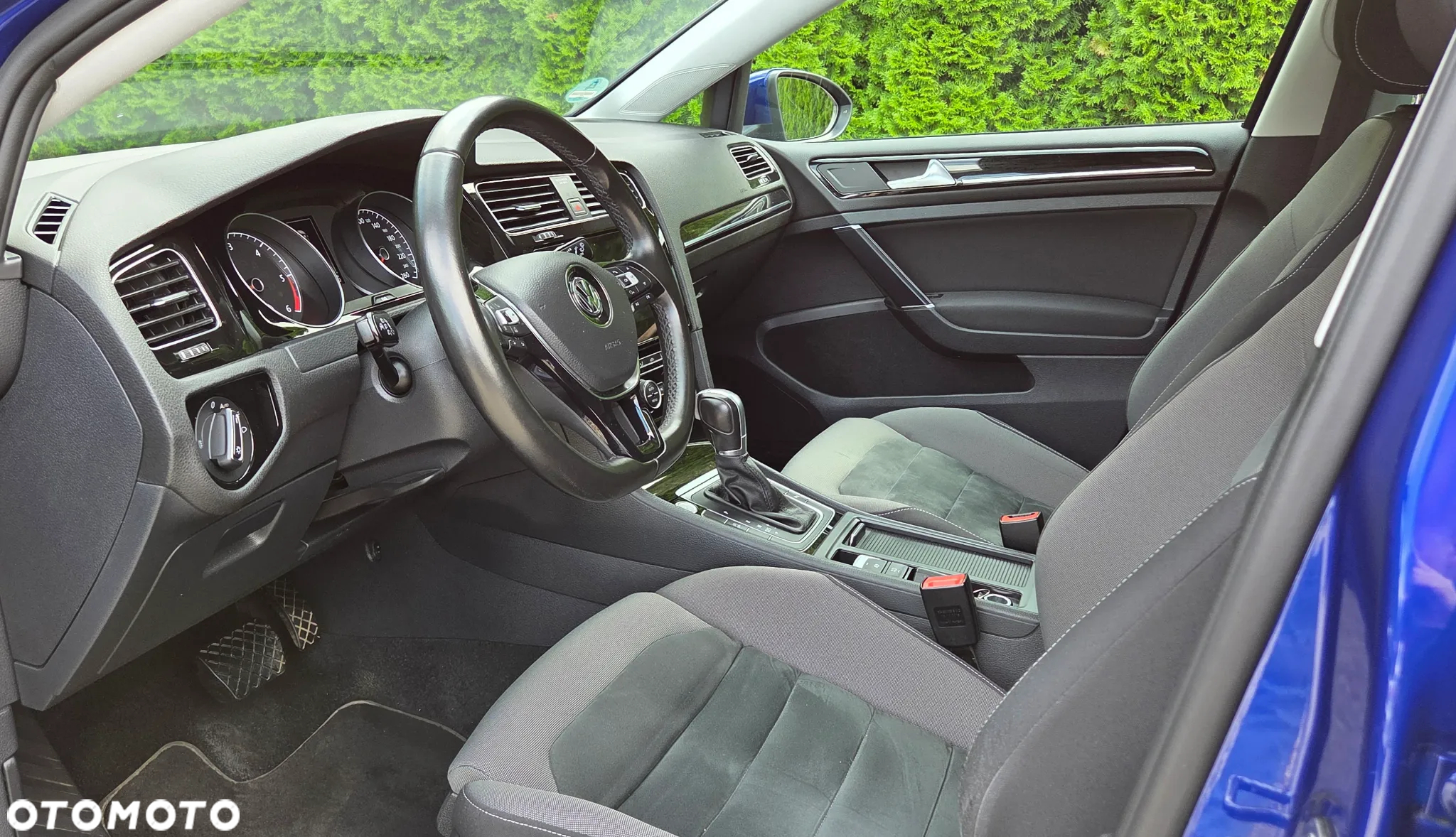 Volkswagen Golf 2.0 TDI SCR DSG R-Line - 33