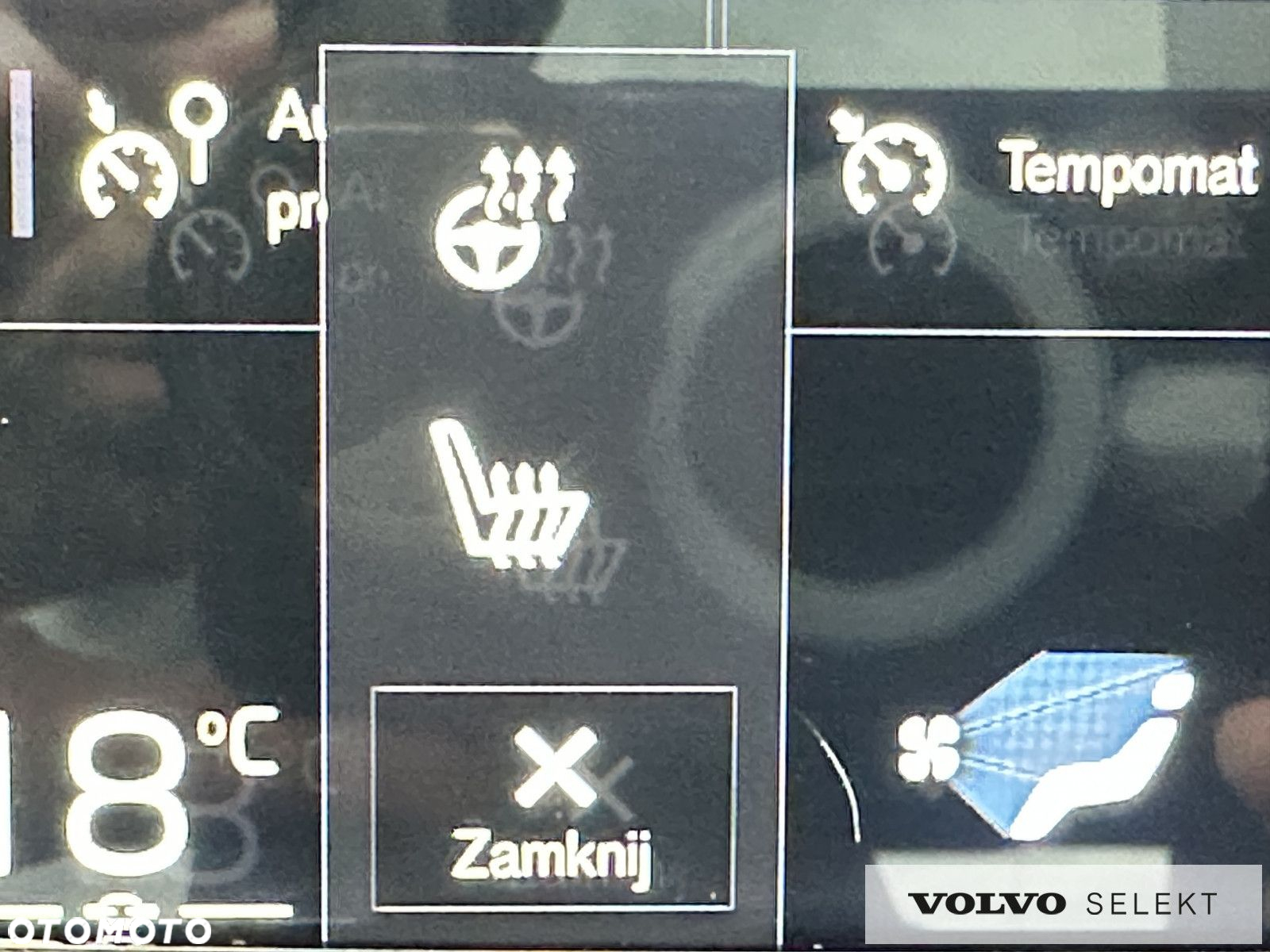 Volvo XC 40 - 32