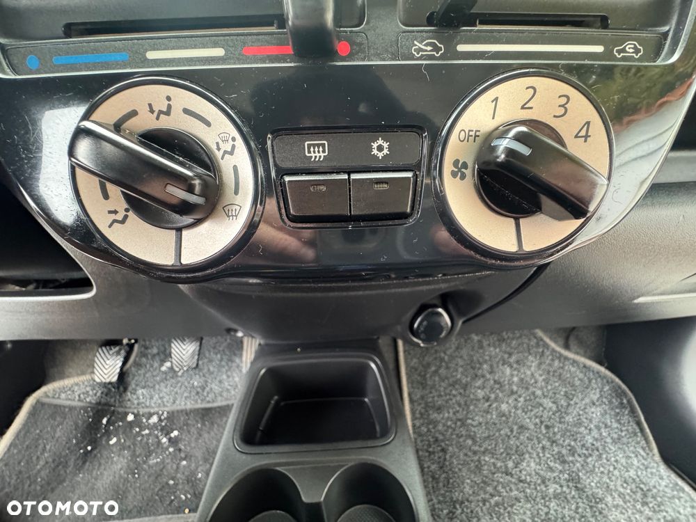 Mitsubishi Space Star - 22