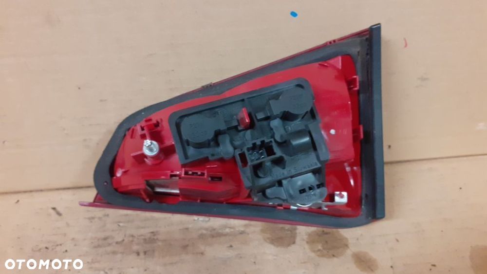 #LAMPA KLAPY LEWY TYŁ AUDI A4 B8 nr 8K5945093D - 2