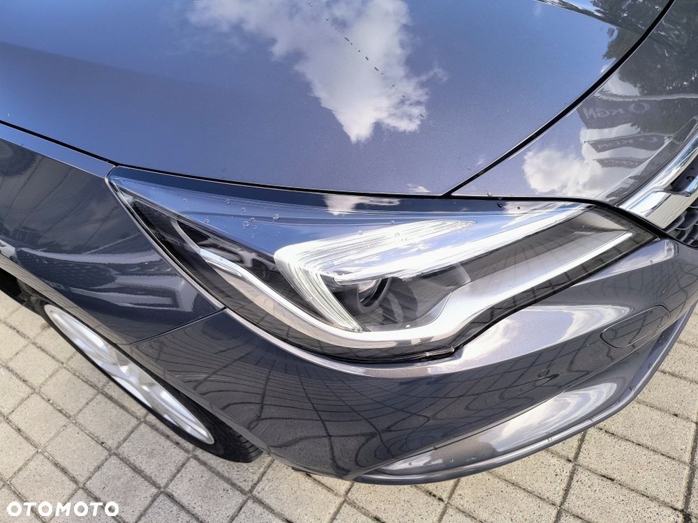 Opel Astra 1.4 T Enjoy S&S - 9