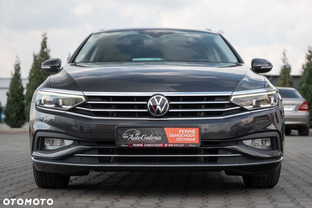 Volkswagen Passat 2.0 TDI (BlueMotion Technology) Highline - 18