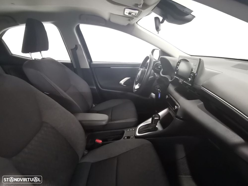 Toyota Yaris 1.5 HDF Comfort Plus - 7