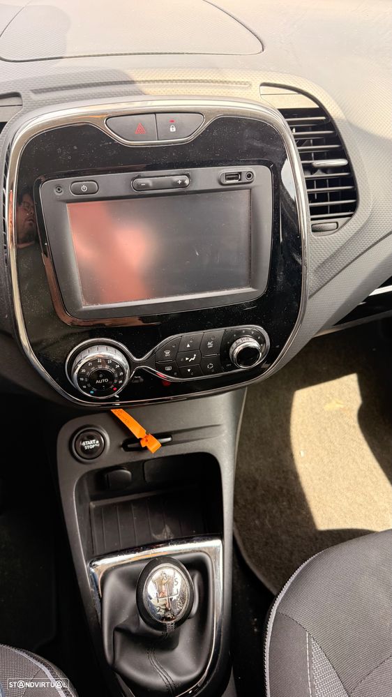 Renault Captur 1.5 dCi - 14