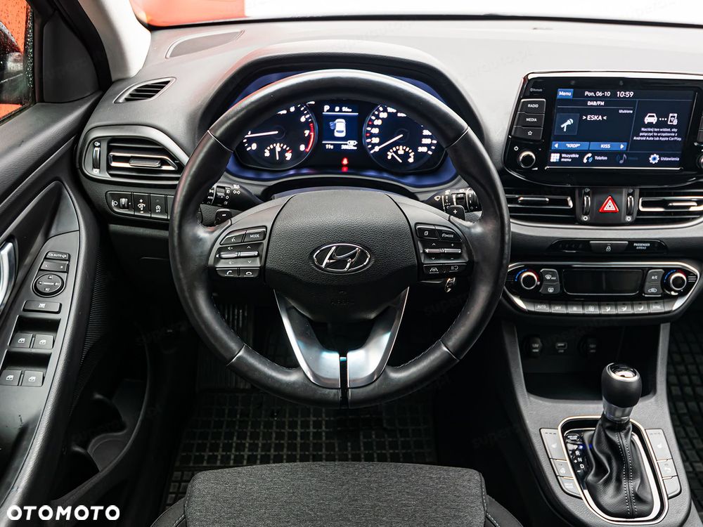 Hyundai i30 1.5 T-GDI 48V Smart DCT - 10
