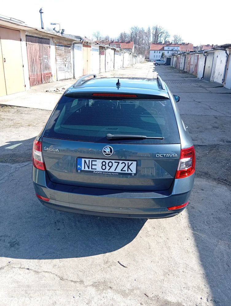 Skoda Octavia 1.6 TDI SCR Ambition - 5