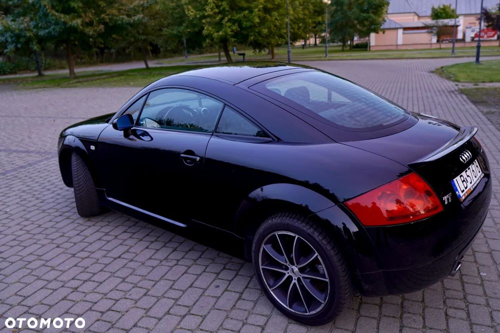 Audi TT Coupé 1.8T - 17