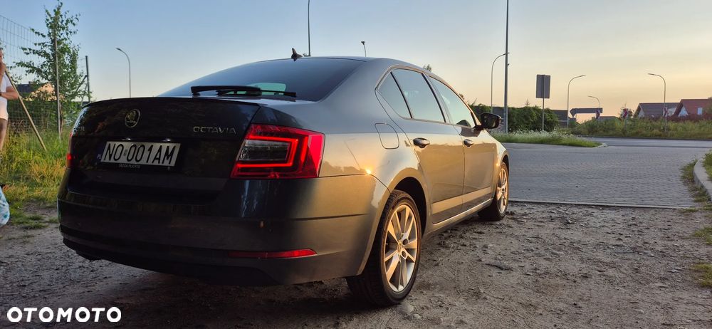 Skoda Octavia 1.5 TSI GPF ACT Style - 11