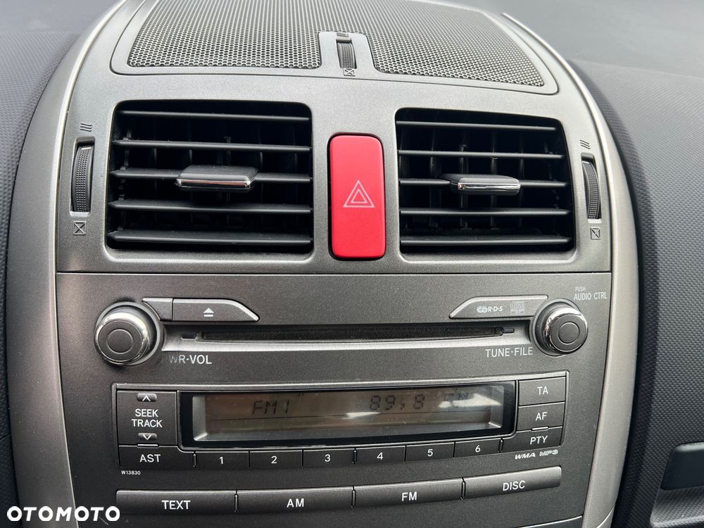Toyota Auris - 35