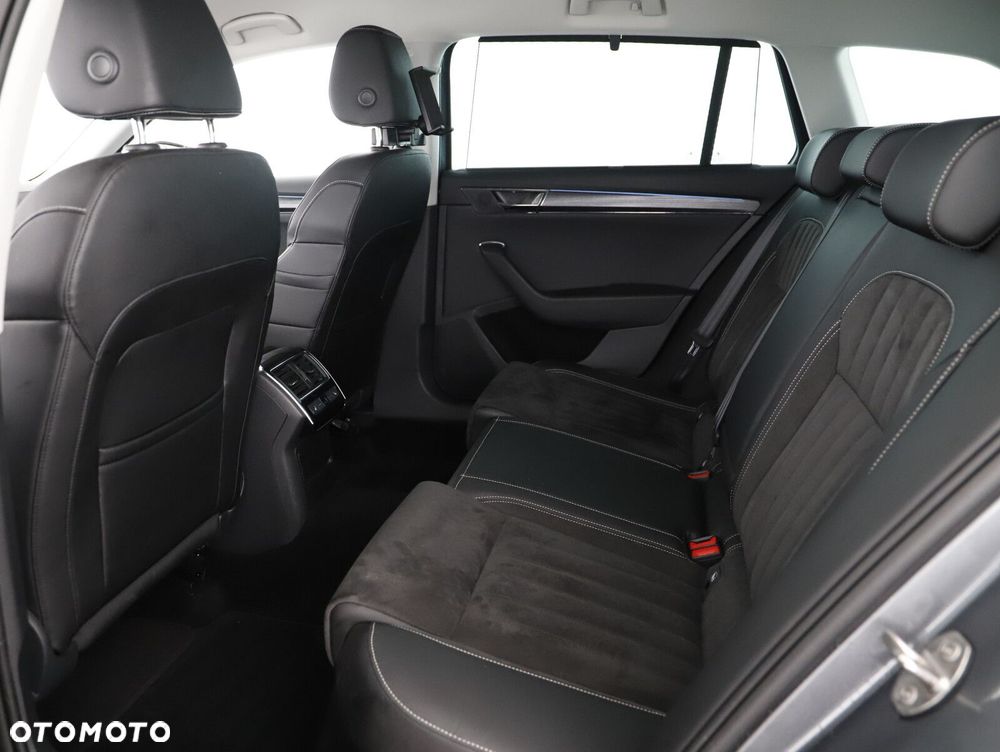 Skoda Superb - 11