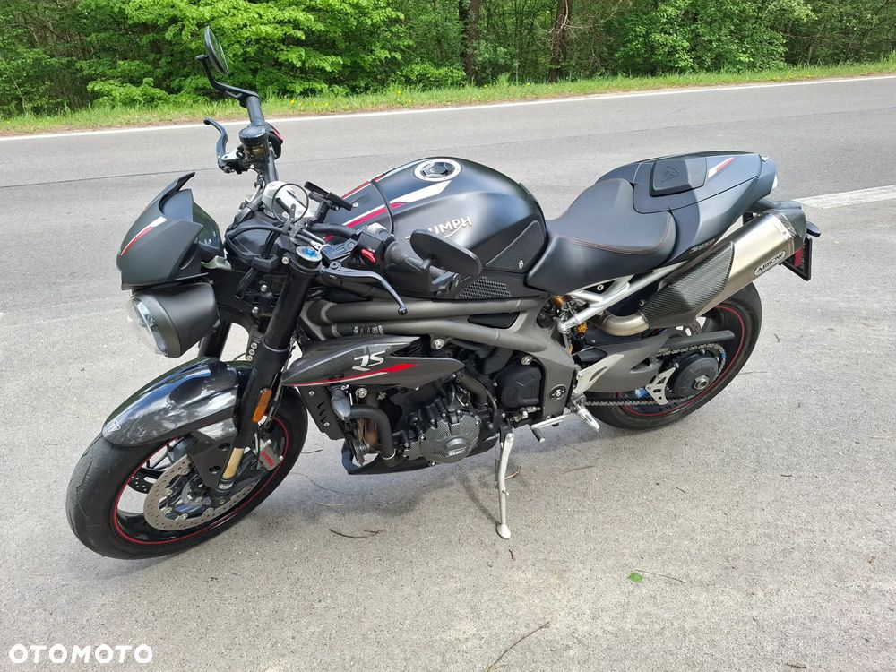 Triumph Speed Triple - 1