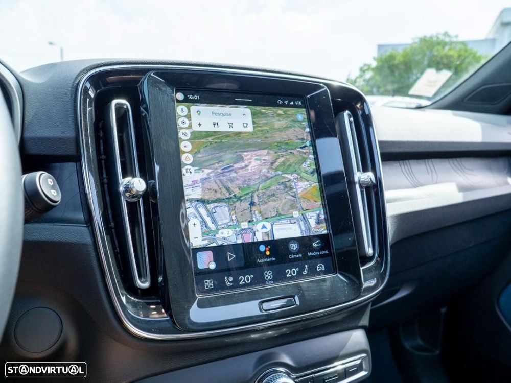 Volvo XC 40 Recharge Ultimate — fotografia 38