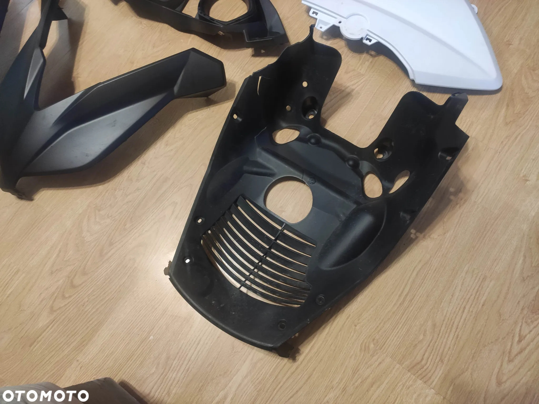 EU Osłona Owiewka Nos Lampa Kierownica Yamaha x-max 14-17 części - 6