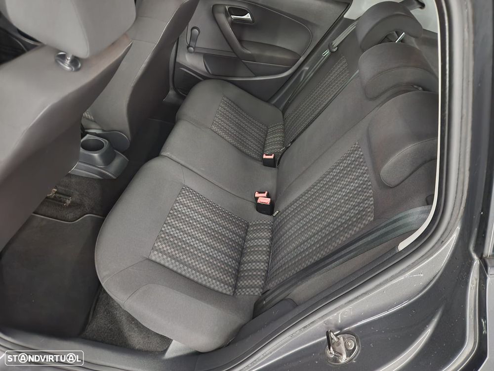 VW Polo 1.4 TDi Confortline - 5