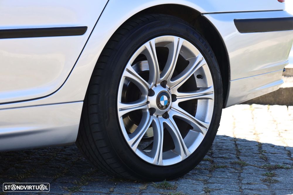BMW 320 d Sport - 11