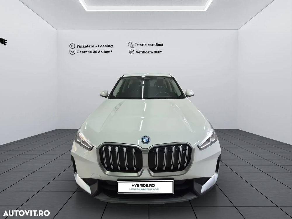 BMW iX1 xDrive30 - 6