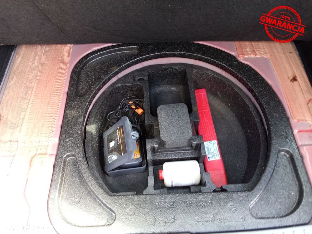 Ford Focus 1.6 FX Silver / Silver X - 31