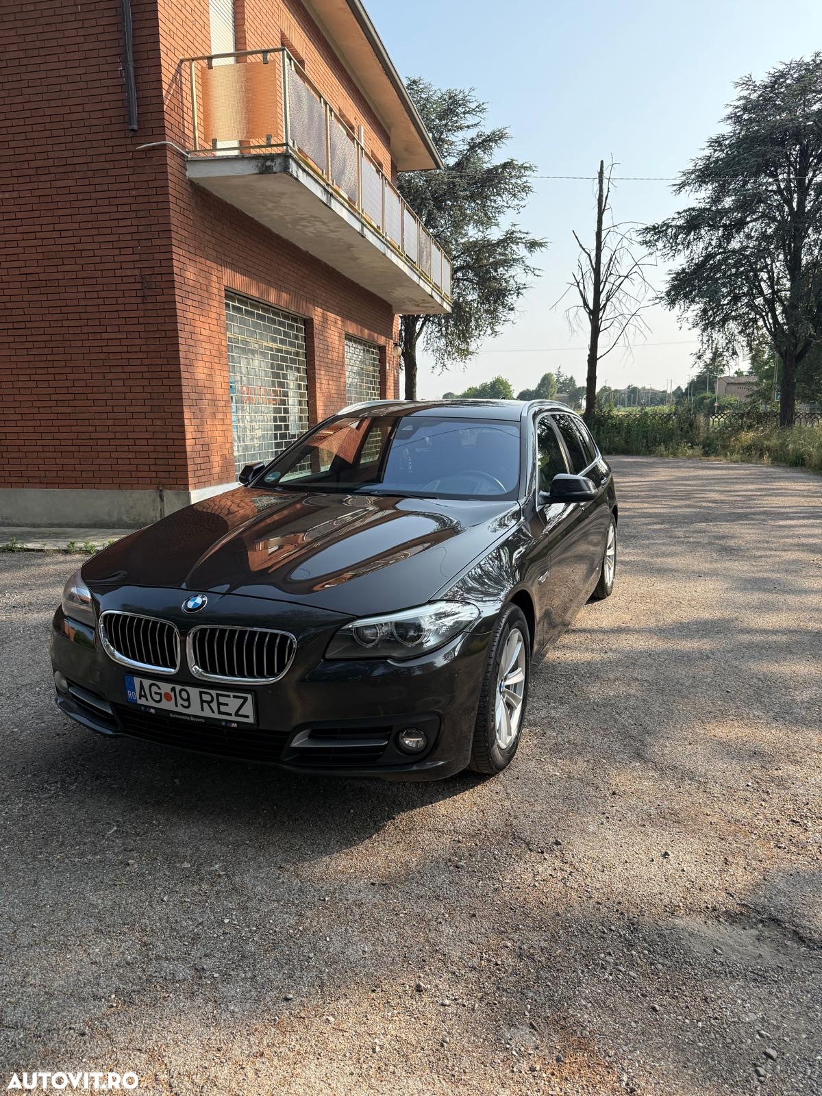 BMW Seria 5 530d xDrive Gran Turismo Aut. Luxury Line - 3