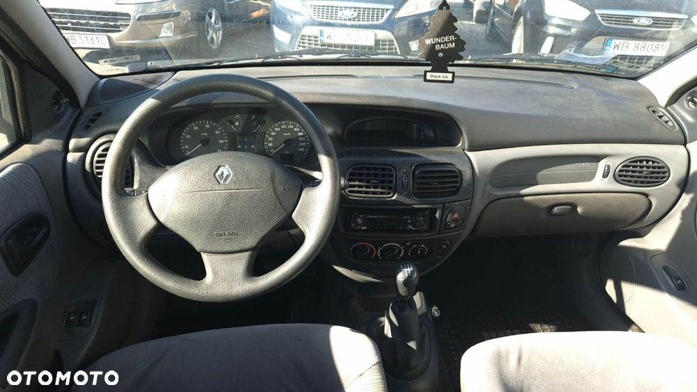 Renault Megane - 7