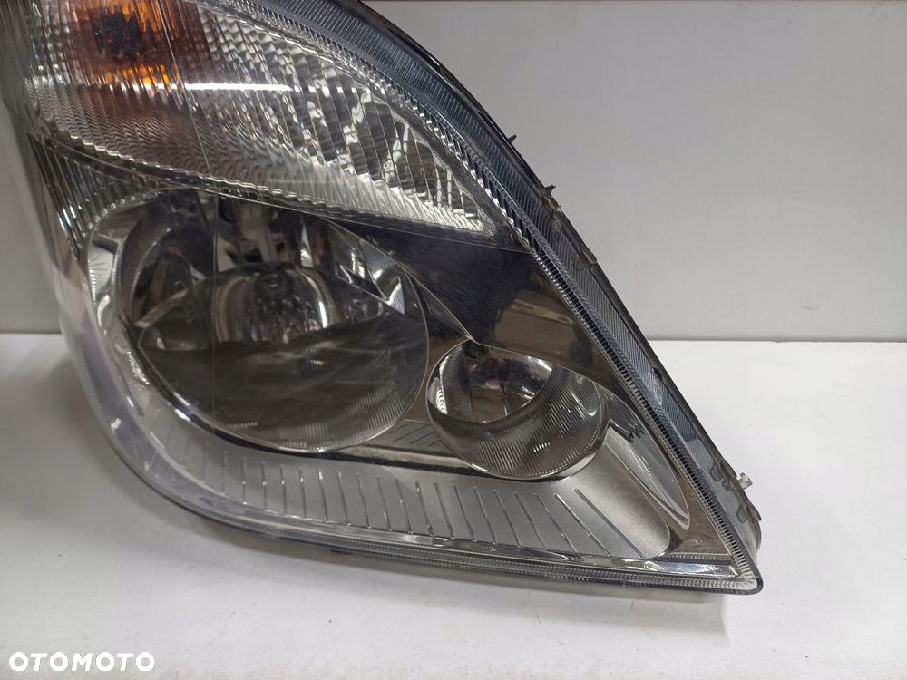 lampa prawy przod MERCEDES SPRINTER W906 06- EUROPA - 4